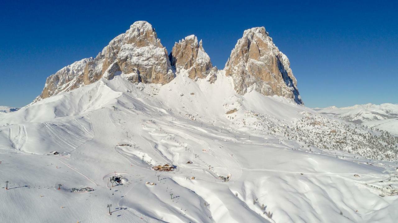 Hotel Rifugio Salei Canazei Esterno foto