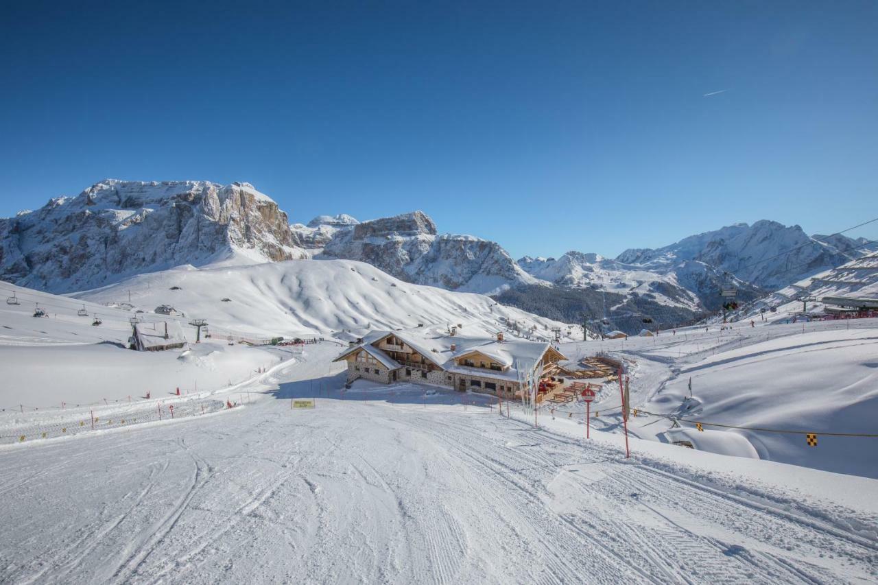 Hotel Rifugio Salei Canazei Esterno foto