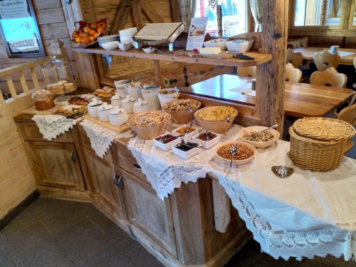 Hotel Rifugio Salei Canazei Esterno foto